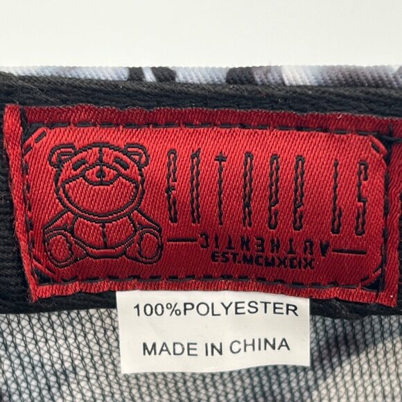 Entree LS Authentic Skull Print 5-Panel Cap Hat Adjustable Leather Strap - Picture 2 of 16